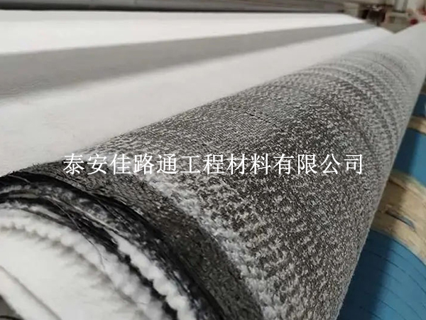 膨潤土防水毯施工細(xì)節(jié)技巧：精準(zhǔn)鋪設(shè)，滴水不漏的藝術(shù)
