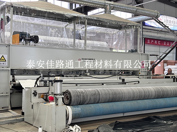 人工湖膨潤(rùn)土防水毯接縫總漏？這些處理技巧要掌握