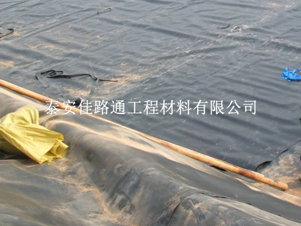 調(diào)節(jié)池防滲膜怕漏？這些自檢方法超實用