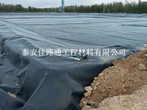 水產(chǎn)養(yǎng)殖防滲膜總壞？這些方法能延長使用壽命